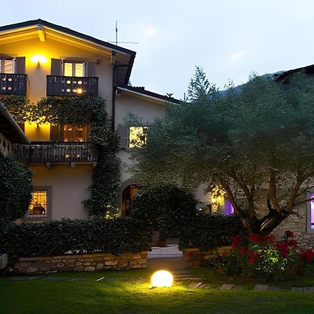 Bed And Breakfast Casa Del Nonno Adrara San Rocco Exterior foto