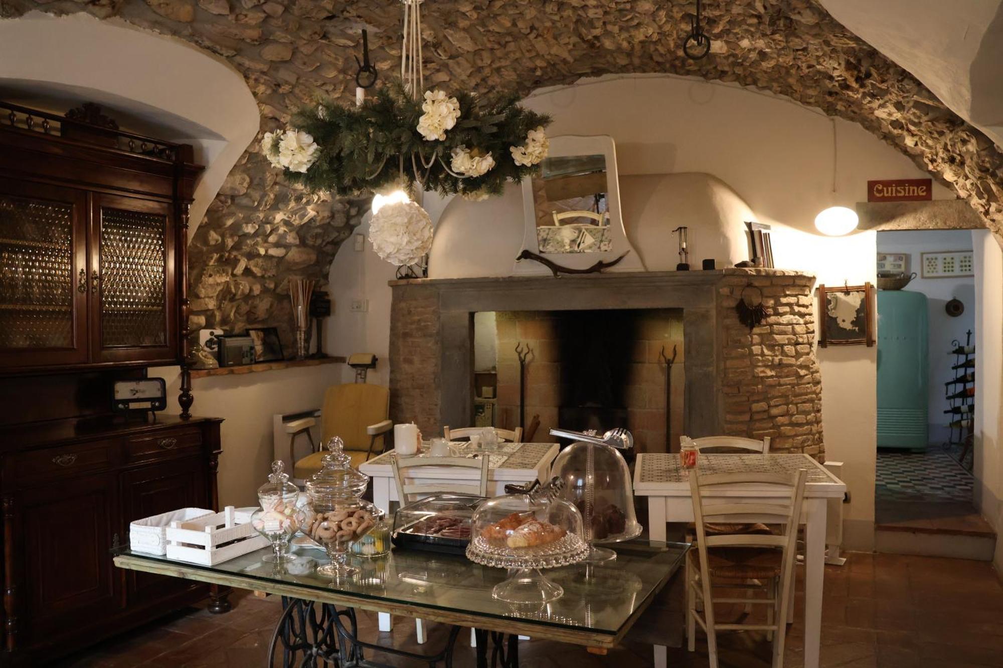 Bed And Breakfast Casa Del Nonno Adrara San Rocco Exterior foto